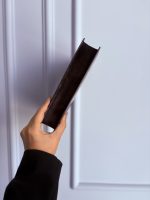 قطر کتاب دسته چهارم اثر ربکا یاروس